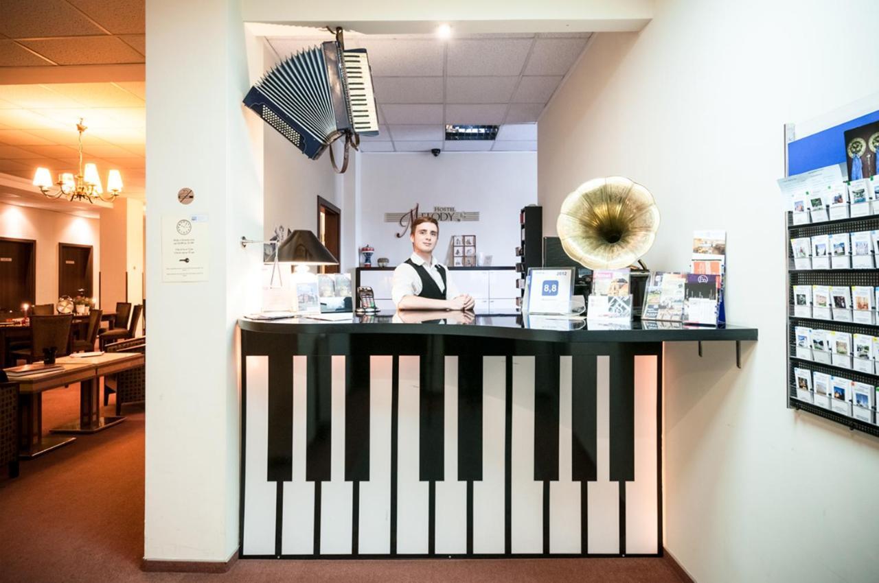 Melody Stary Rynek Poznanホステル エクステリア 写真